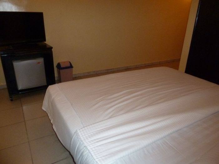 Top Rank Hotel 3