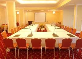 Dreamliner Hotel Conference Center 4