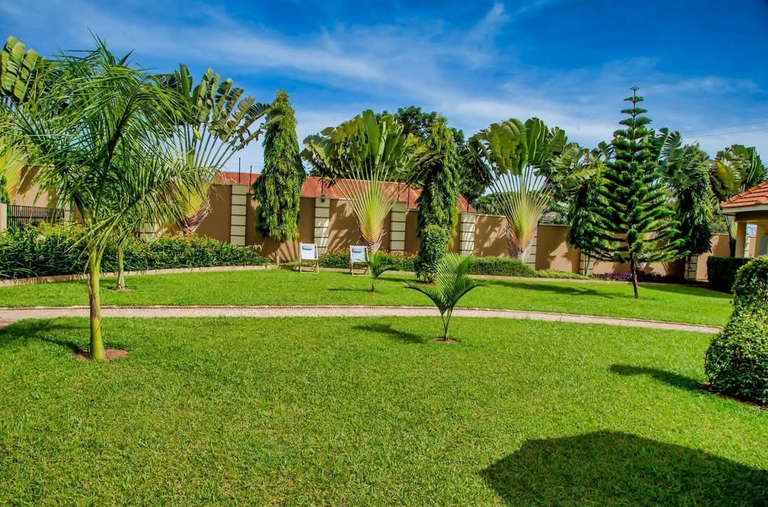 Lake Point Villa 5