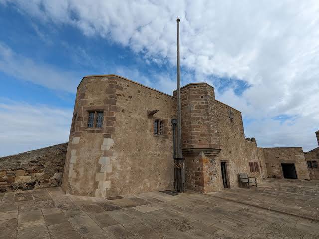 Lindisfarne Castle 4