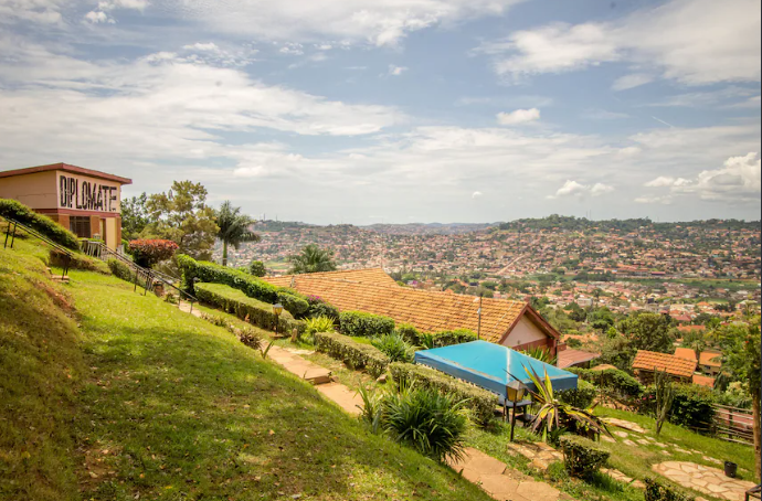 Garden & Outdoor Terrace