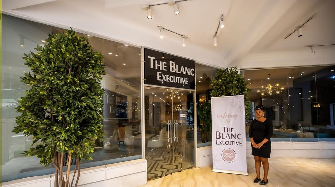 Blanc Executive