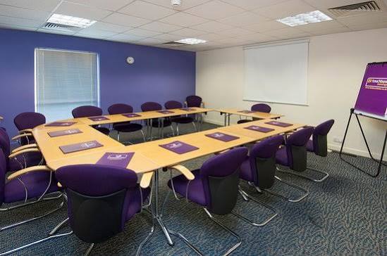 Premier Meetings Bradford South 5