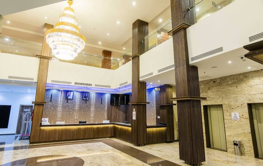 BON Hotel Octagon Conference Center 4