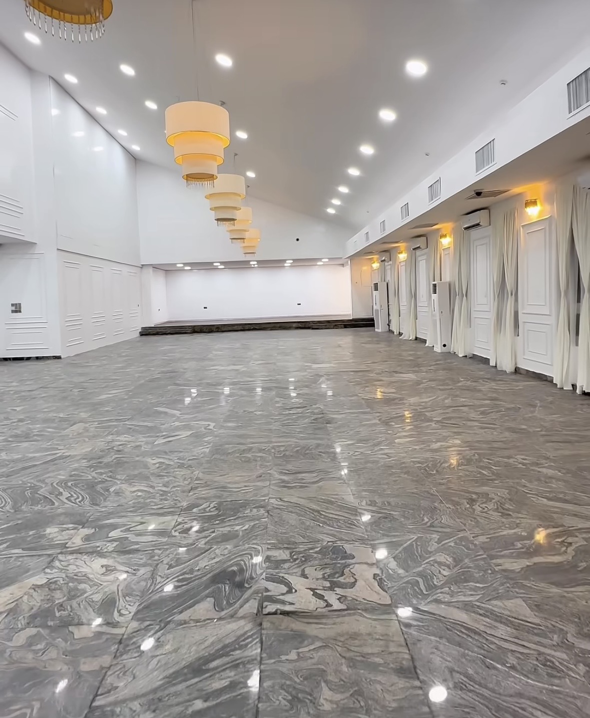 Fame Lagos (Ikoyi Branch) 5