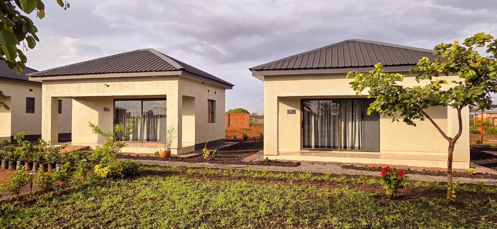 Chalo Villas and Farms Conference Center 2