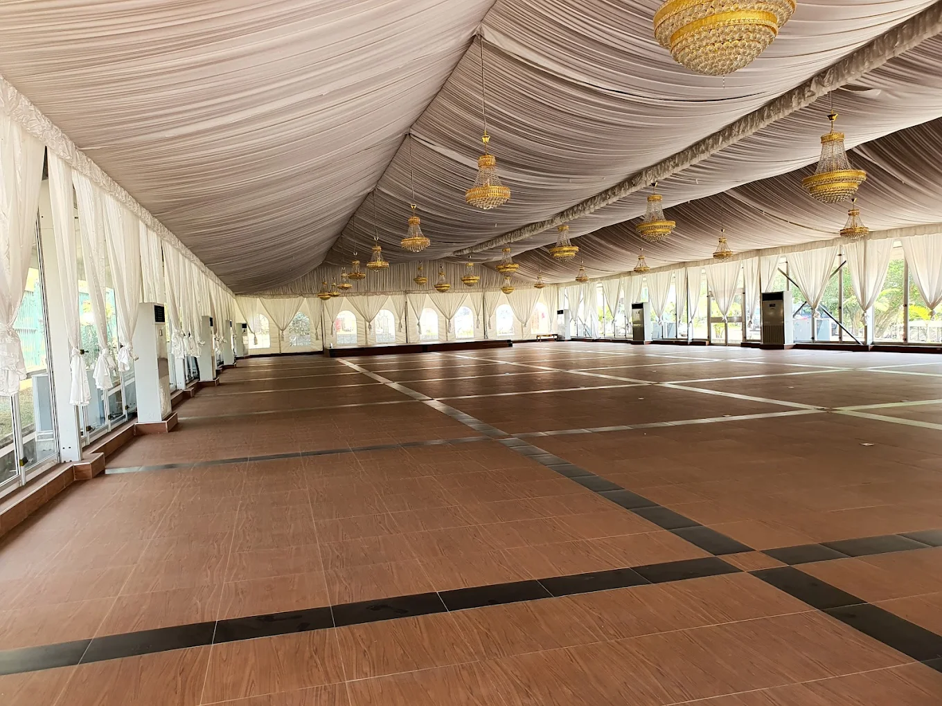 AGNL MARQUEE