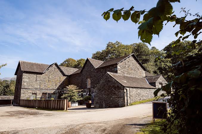 Barn in the Fells