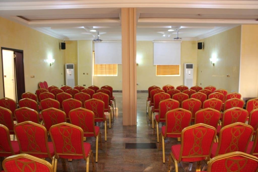 Casa De Lucy Hotel Conference Center 2