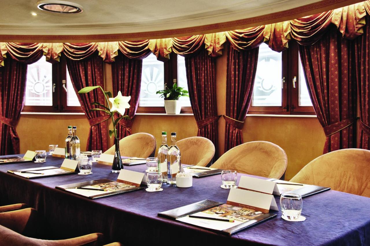 The Private Dinning Room