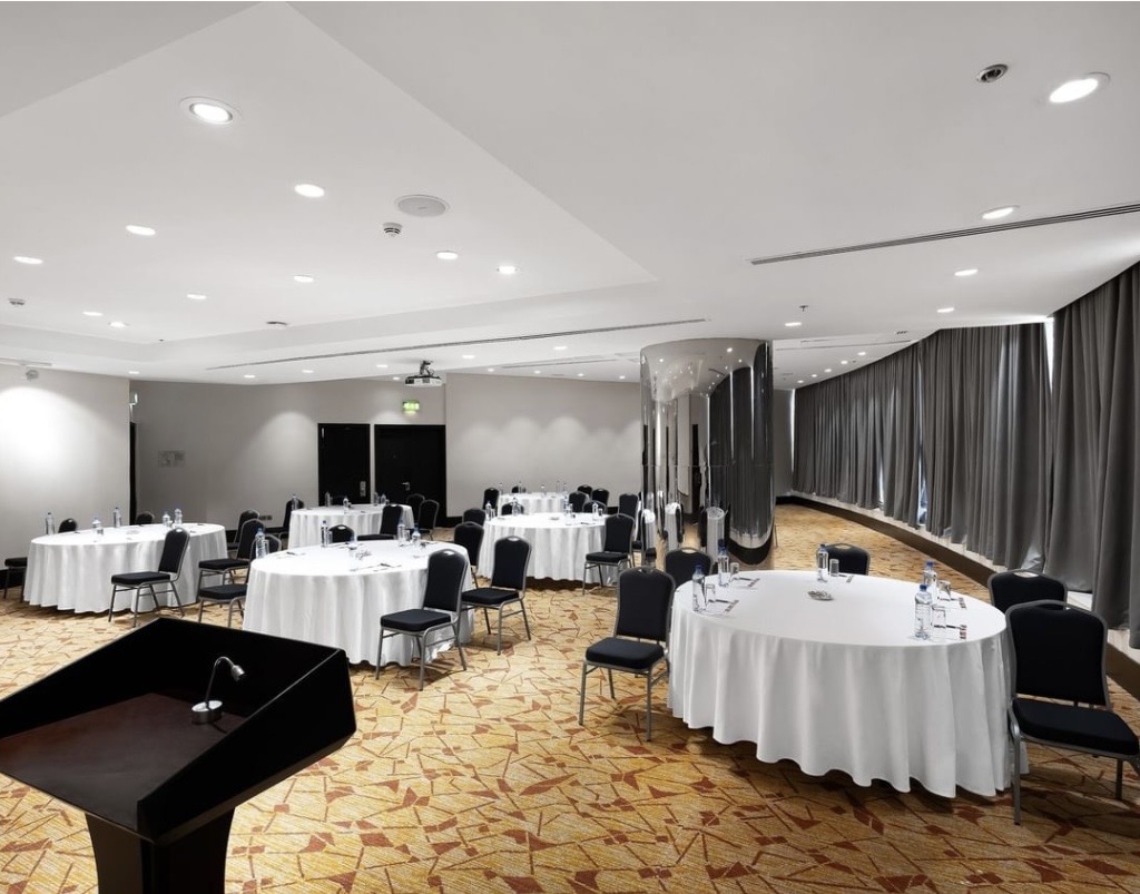 The Victoria Meeting Room