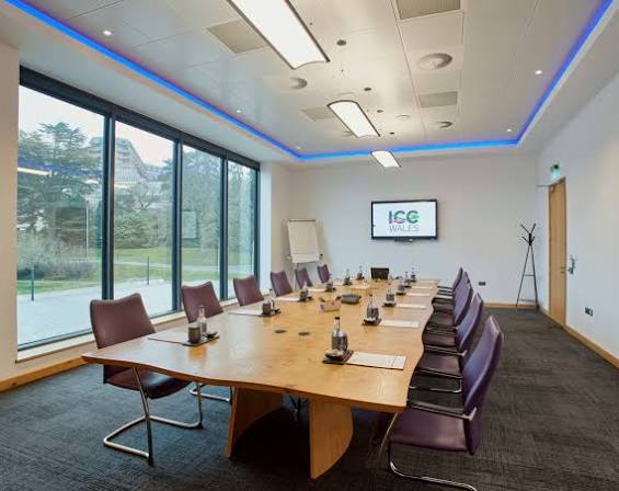 Executive Room 6