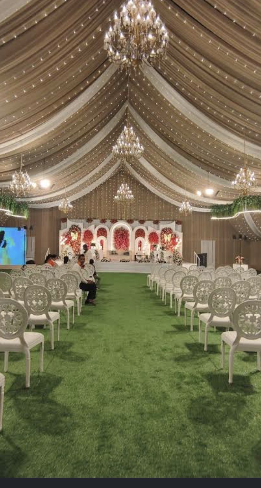 Banquet hall