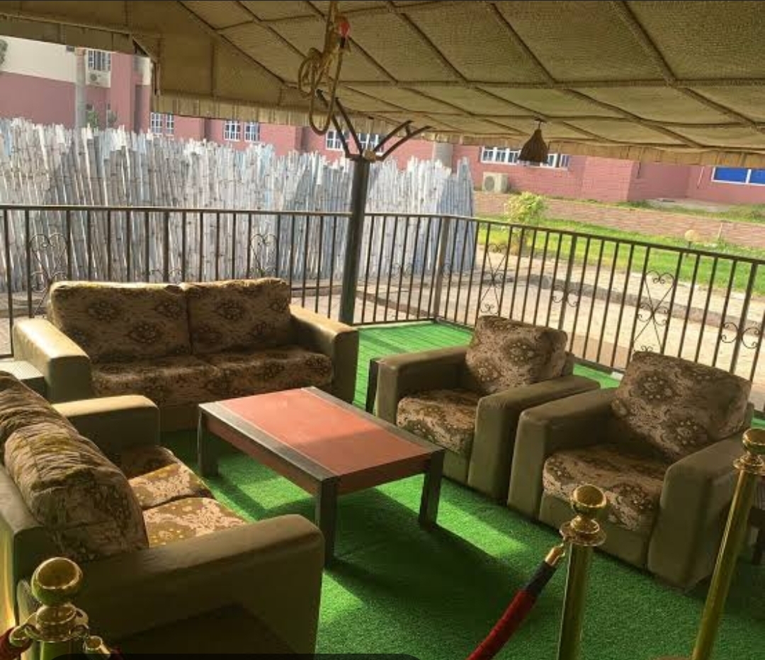 VIP Lounge