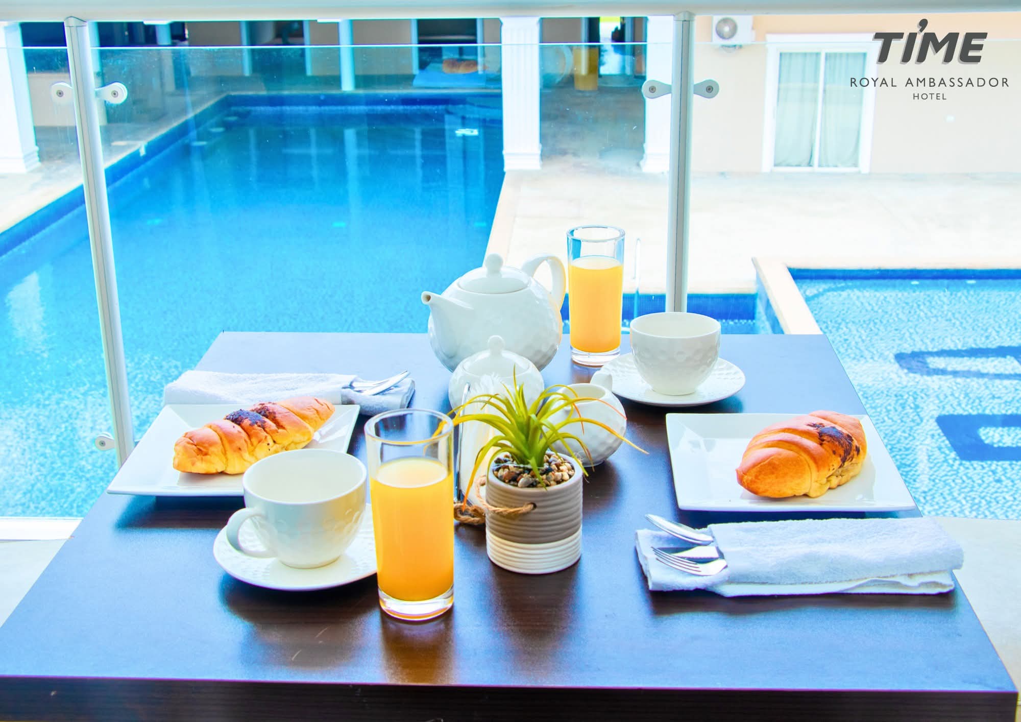 Royal Ambassador Hotel Conference Center 5