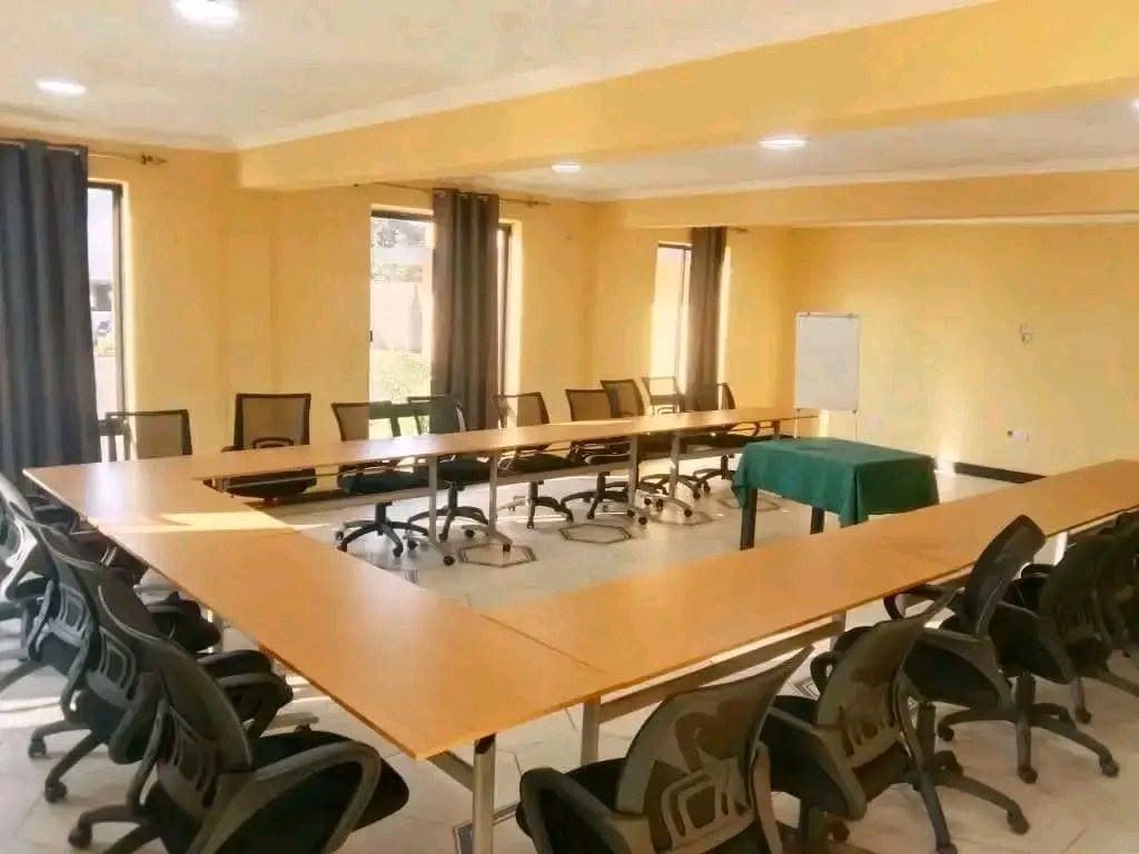 Ubunthu Lodge & Conference Centre 2