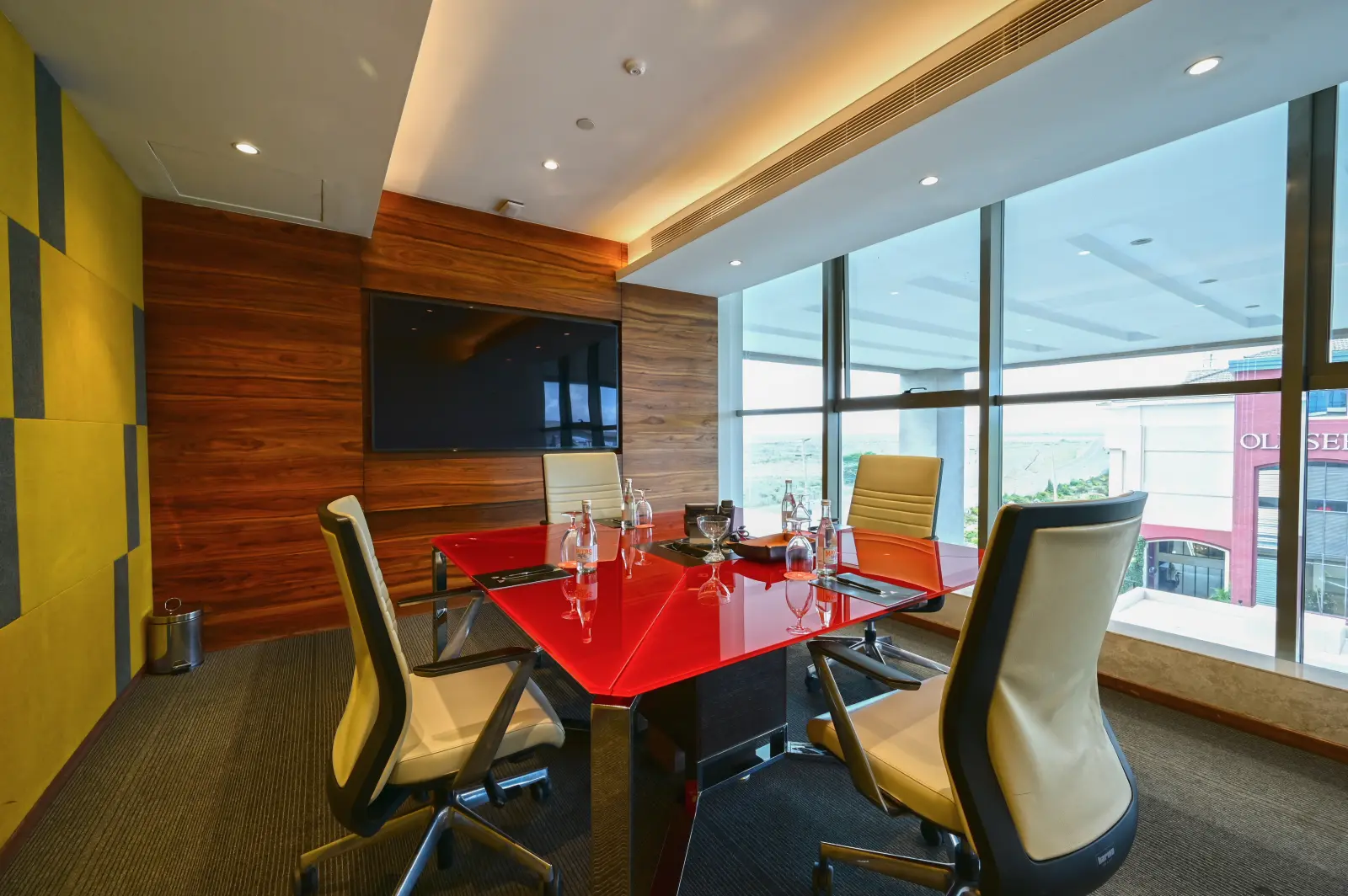 Turkana room