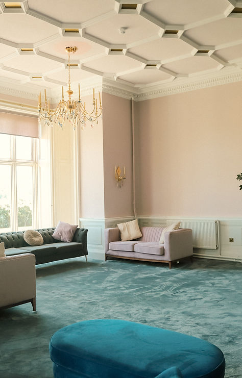 Lounge Rooms