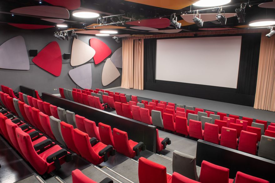 Sir John Hurt Cinema
